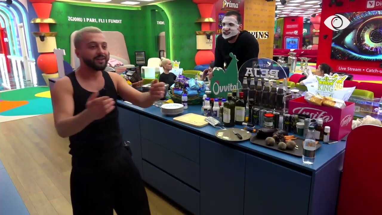 “Do të bësh lojë, por s’ta lejoj. Natën e mirë!”/ Gjesti për Jozin: Ç’janë këto miza që po flasin…