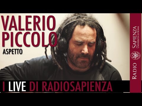 Valerio Piccolo - Aspetto (live @ Radiosapienza)