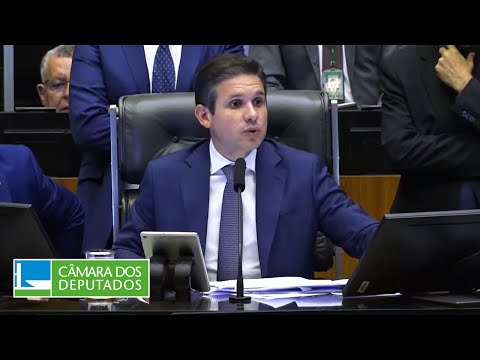 Plenário aprova regras para número de deputados por bancada (PLP 177/23) - 06/05/25