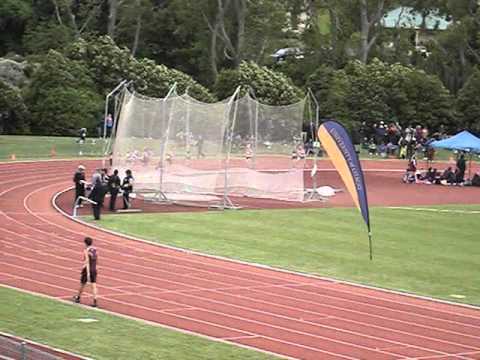 Junior Girls 1500m Heat 2-NZSS Track and Field 2012