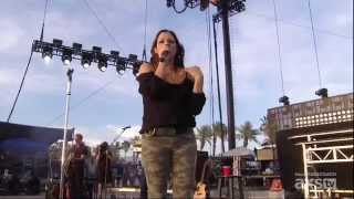 Sara Evans - Suds In The Bucket - 4/26/15 - Stagecoach - Indio, CA