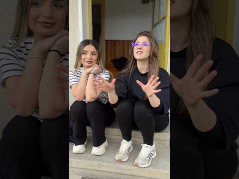 Hai să jucăm un joc. @Alexradu413 @apollothegreek