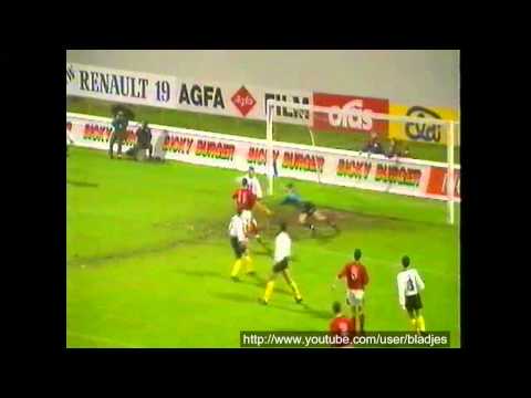 21/11/1992 Royal Antwerp FC-Sporting Lokeren