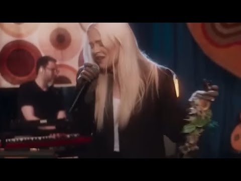 Mania De Você - Acoustic Sessions Latin Grammys por Luísa Sonza (part Manu Gavassi)