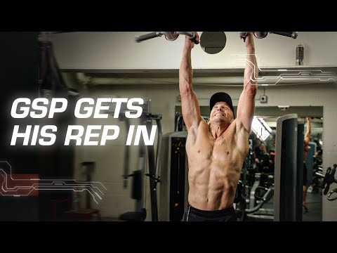 Georges St-Pierre Getting His Reps In!