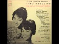 The Barry Sisters - Eishes-Chiyell (Yiddish) 