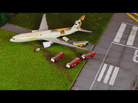 Boeing 777 Crash Caused By Cat - Airport Stop Motion Animation Short Video