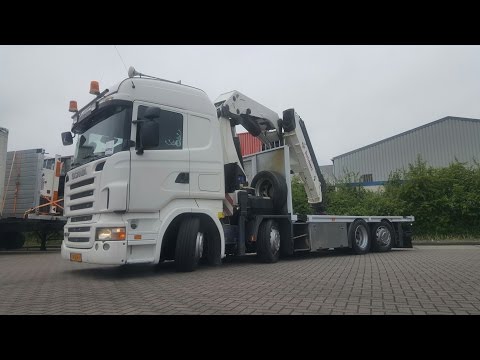 Kleyn trucks scania r480 with hmf crane