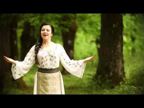 Mariana Palavu - Lume, satul ma vorbeste