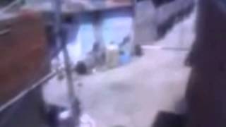 preview picture of video 'Tiroteio na Favela do Muquiço RJ (Tv Tony Silva).'