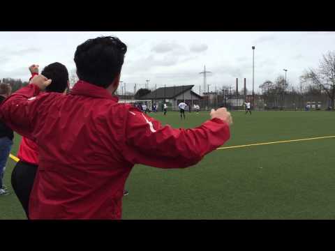 Freistoßtor von Andre Otten zum 1:0 gegen Mülheim-Nord