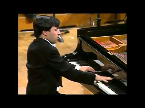 Murray Perahia - Beethoven - Piano Concerto No 1 - Solti