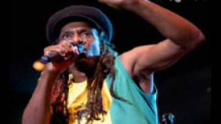 Linval Thompson - Long Long Dreadlocks