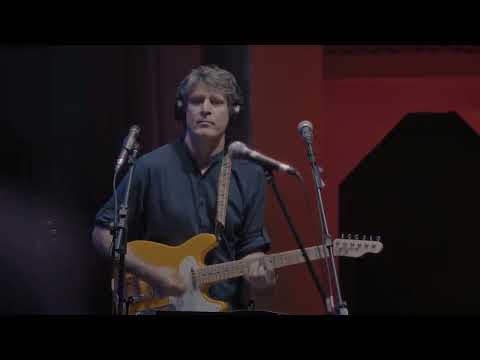 Milton Nascimento e Orquestra Ouro Preto - Tudo o que você podia ser (Clube da Esquina)