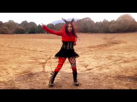 800 subscriptores - centhron/KRAMPUS ( Desire Dioxin ) shown by Kind Permission of Desire Dioxin