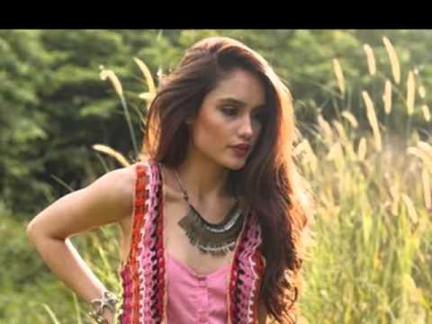 Gantengnya Wajah Pacar Baru Cinta Laura