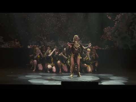 Mahaila El Helwa e alunas | Mercado Persa 2025