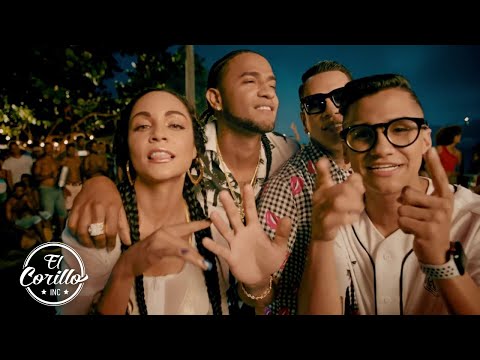 La Melodía Perfecta Gio & Gabo, Sharlene, Mozart Lapara - La Cadera (Video Oficial)