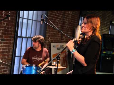 Paula Cole - Full Concert - 11/03/10 - Wolfgang's Vault (OFFICIAL)