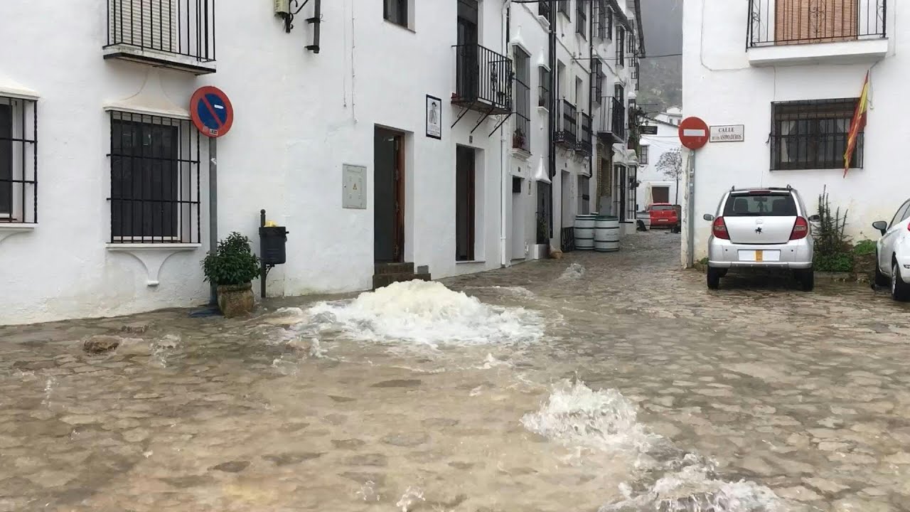 Severe flooding hits southern Spain village after record rainfall | AFP