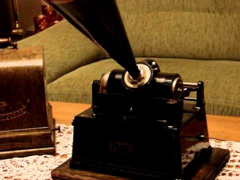 Edison GEM Phonograph playing foxtrot Five Foot Two