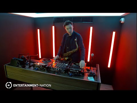 DJ Saxspin - Crowd-Pleasing DJ & Sax
