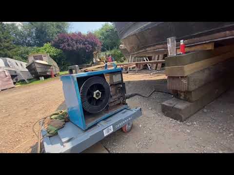 222. Final steel sheet welded to Narrowboat