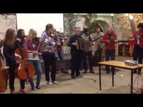 Folkmusik på Karlsnäsgården