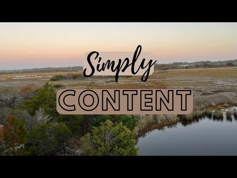 CONTENTMENT // finding contentment through minimalism
