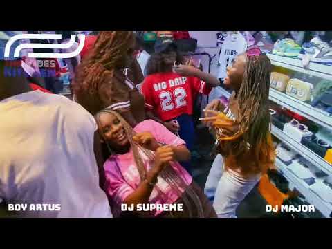 Second edition of The vibe kitchen with @Boyartus Dj Superme and DJ major #africanmusic #davido 🇱🇷