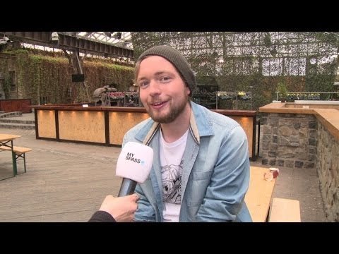 Anti-Flugangst-Seminar mit Bastian - Comedy Champions