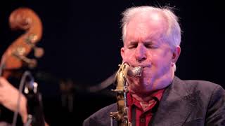 A Nightingale Sang In Berkeley Square - Scott Hamilton, Joan Chamorro, Xirgu and Domènech