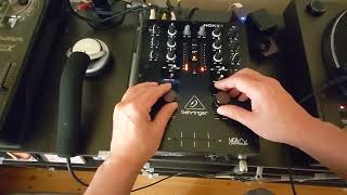Video thumbnail for Behringer NOX 101 R - I modified it to a rotary faders by VMC-Opfeel