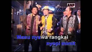 Download lagu Gawai Tiga Sebuat - A.Ngalai, J.Nyaloi & Ricky Jay ( Koleksi Lagu Gawai Lama ) ( Vcd Version ) mp3