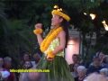PRETTY HULA DANCERS WAIKIKI BEACH HAWAII USA