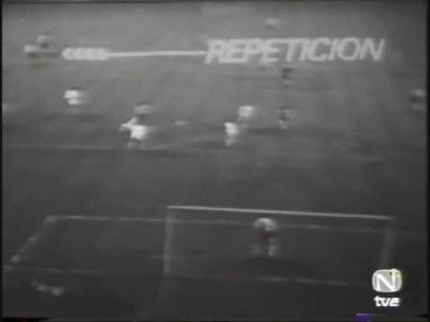 TEMP 70-71 champions. semifinales. 1-0 irureta (Atletico-ajax).wmv