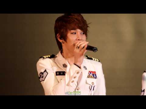 120818 lotte world Led apple, Smile again 한별