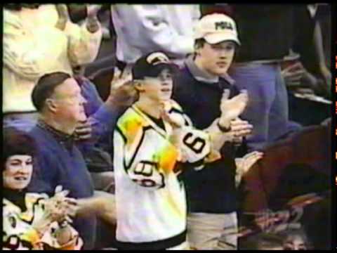 Dan LaCouture, Great First Goal as a Penguin vs Anaheim 2001.mov