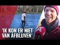 Schaatsfanaten op het ijs in Vondelpark