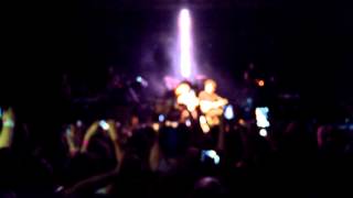Paramore - Interlude: Moving On (Live in Melbourne