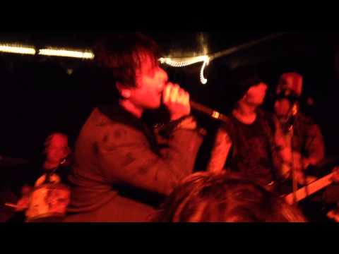 Foxboro Hot Tubs aka Green Day - The Who medley 10/26/2013