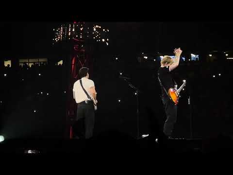 Thinking Out Loud - Ed Sheeran & John Mayer - Gillette Stadium - Foxboro, MA