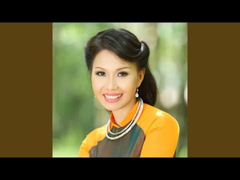 Thể hiện bởi Cẩm Ly