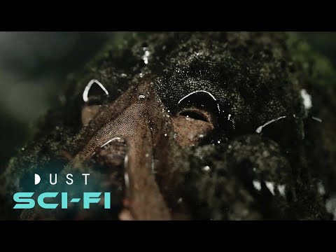 The DUST Files: Awesome Aliens Vol. 1