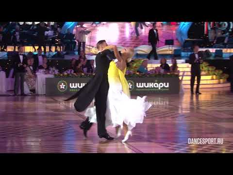 Alexander Zhiratkov - Irina Novozhilova, RUS, 1/8 English Waltz