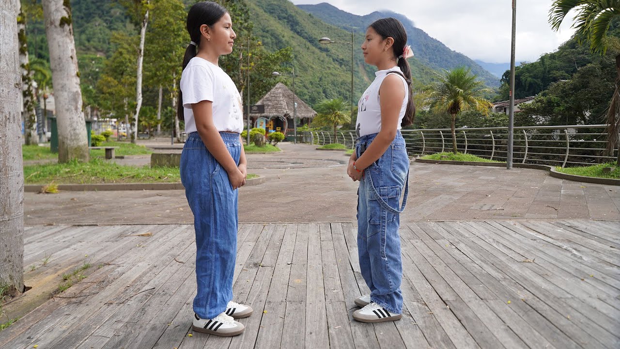 Two twins separated at birth meet by chance