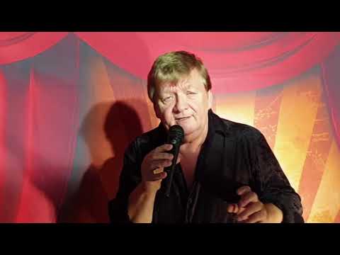 SEALED WITH A KISS sung by Carl de Rome LIVE