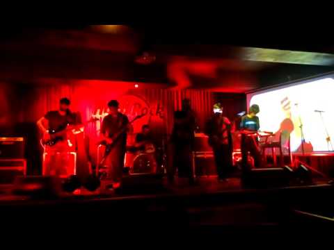 Gazab Ka Hai Din (cover) live at Hard Rock Cafe Saket by 6ix MHz