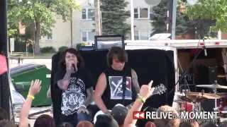 Capture The Crown   Ladies and Gentlemen... I Give You Hell (Live in Chicago, IL)