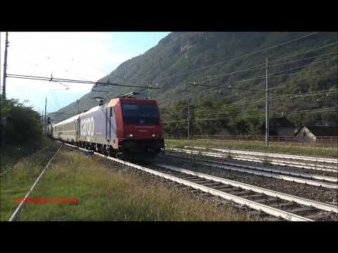 IL SALUTO DELLA E.484 SBB CARGO CON ROLA IN TRANSITO A PREMOSELLO. (VB) SAB. 12 - 9 - 2020.